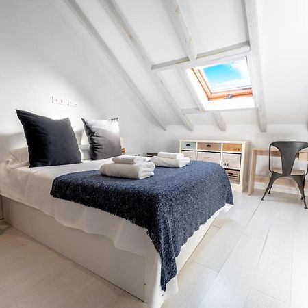 דירות סנטנדר New And Bright Puertochico Attic מראה חיצוני תמונה